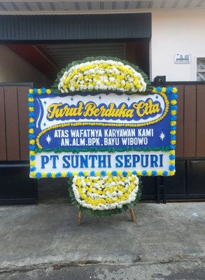 Papan Bunga Duka di Aketobololo